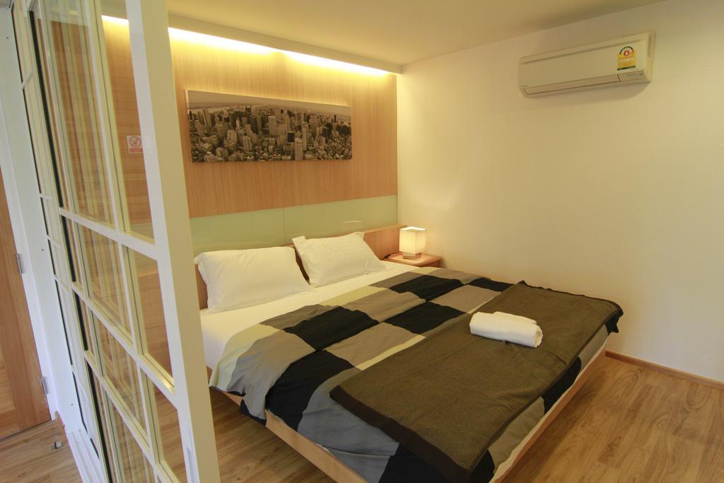 S Bloc Saladaeng Bed and Breakfast Bangkok Exteriör bild