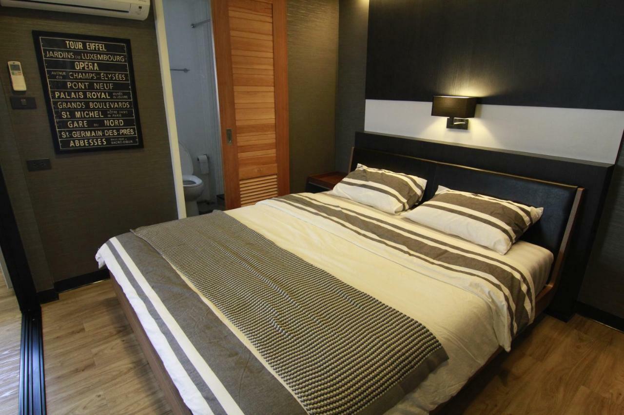 S Bloc Saladaeng Bed and Breakfast Bangkok Exteriör bild